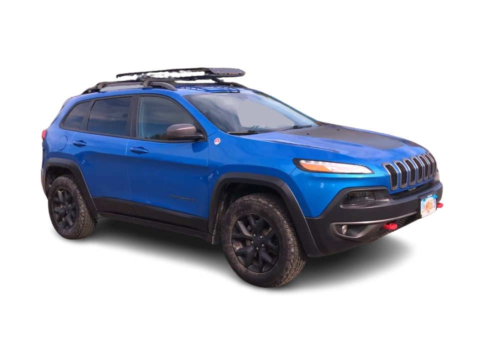 Thumbnail: 2018 Jeep Cherokee - 16