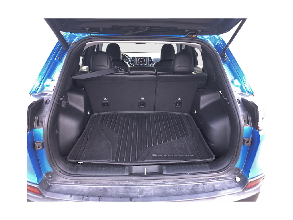 Thumbnail: 2022 Jeep Cherokee - 19