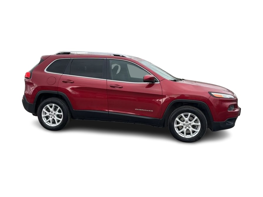 Thumbnail: 2017 Jeep Cherokee - 26