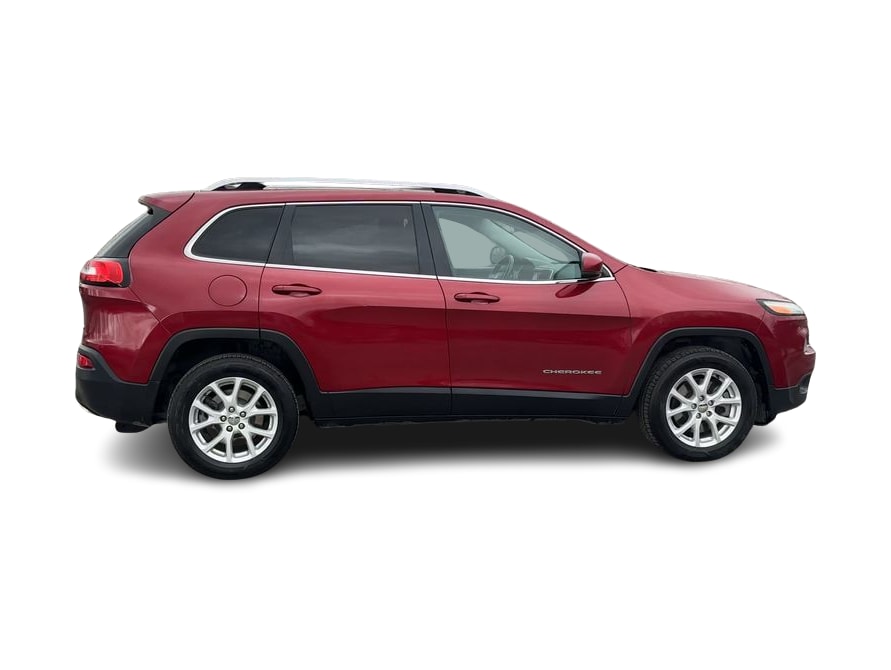 Thumbnail: 2017 Jeep Cherokee - 25
