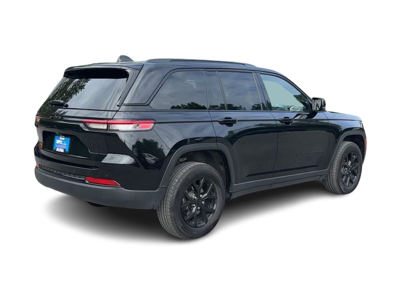 Thumbnail: 2025 Jeep Grand Cherokee - 23