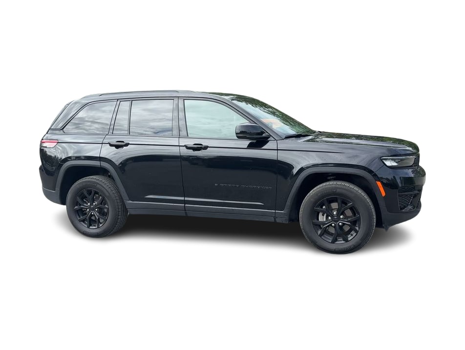 Thumbnail: 2025 Jeep Grand Cherokee - 26
