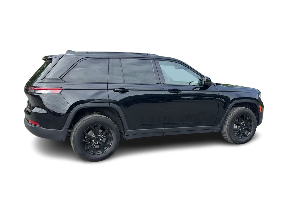 Thumbnail: 2025 Jeep Grand Cherokee - 24