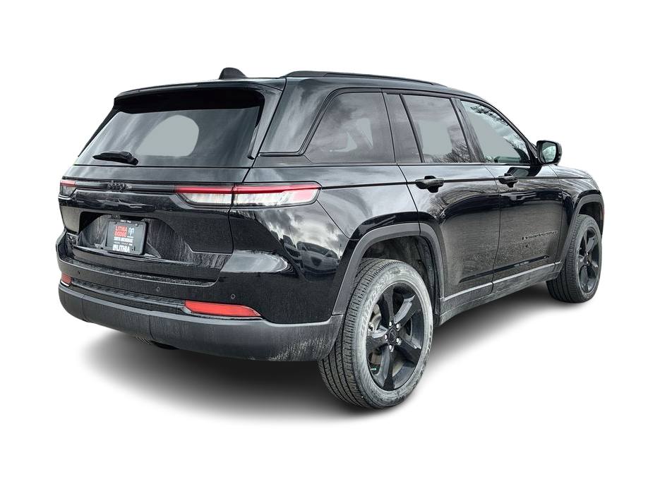 Thumbnail: 2023 Jeep Grand Cherokee - 16