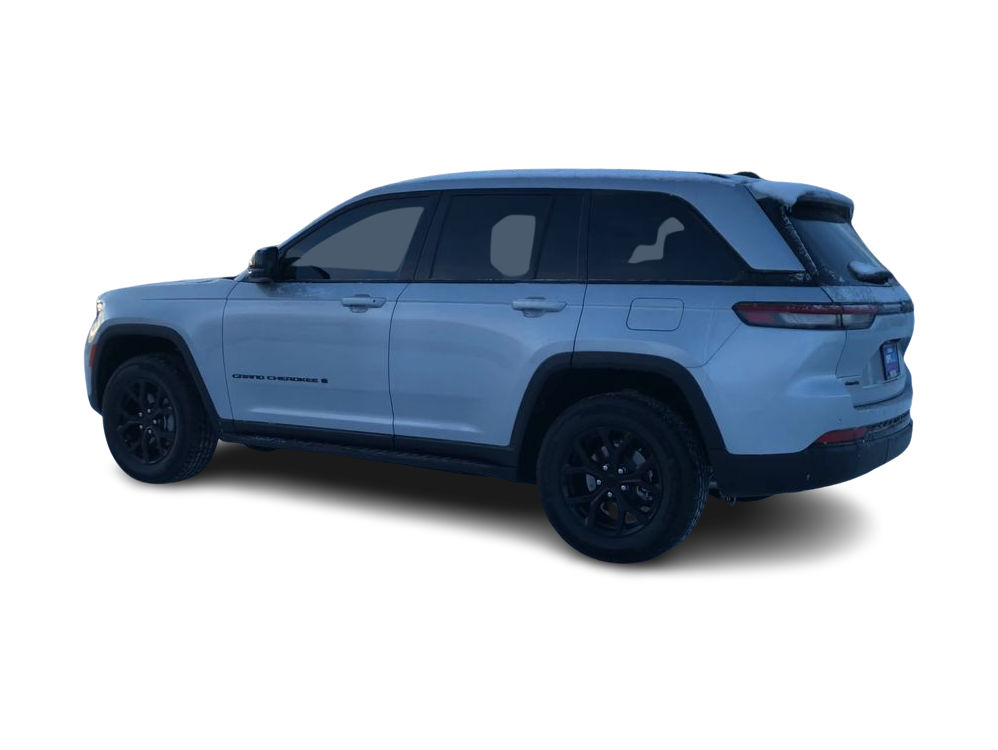 2024 Jeep Grand Cherokee Laredo 18