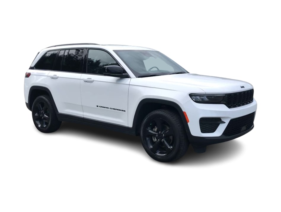 Thumbnail: 2023 Jeep Grand Cherokee - 15