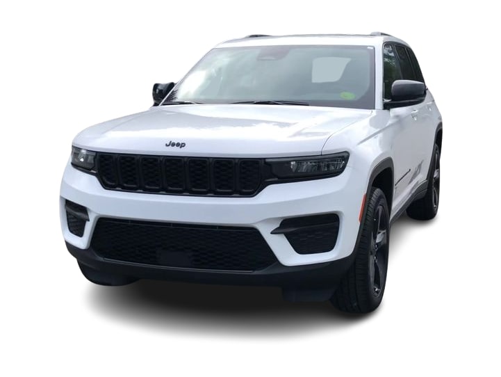 Thumbnail: 2023 Jeep Grand Cherokee - 17