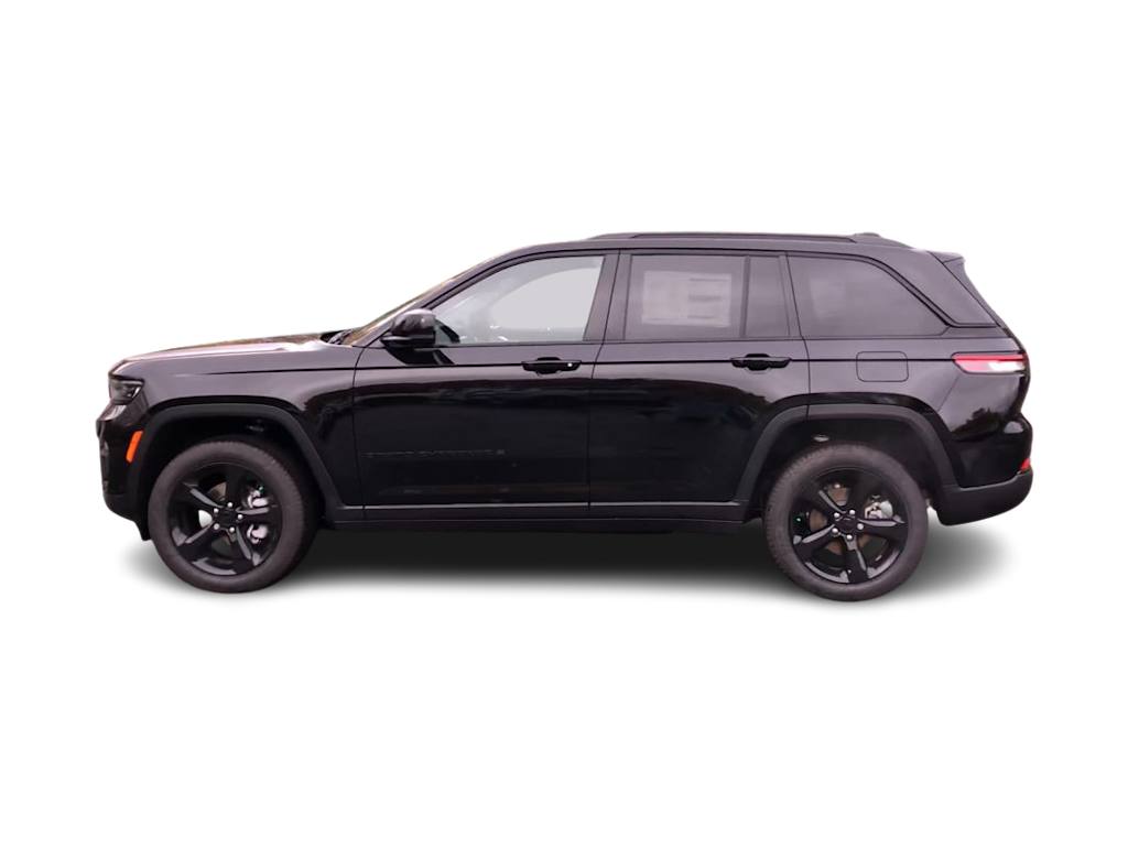 Thumbnail: 2025 Jeep Grand Cherokee - 17