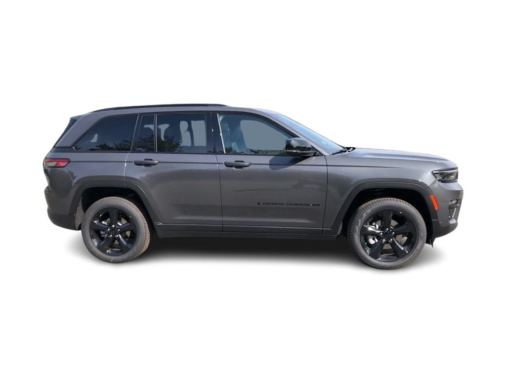 Thumbnail: 2025 Jeep Grand Cherokee - 25