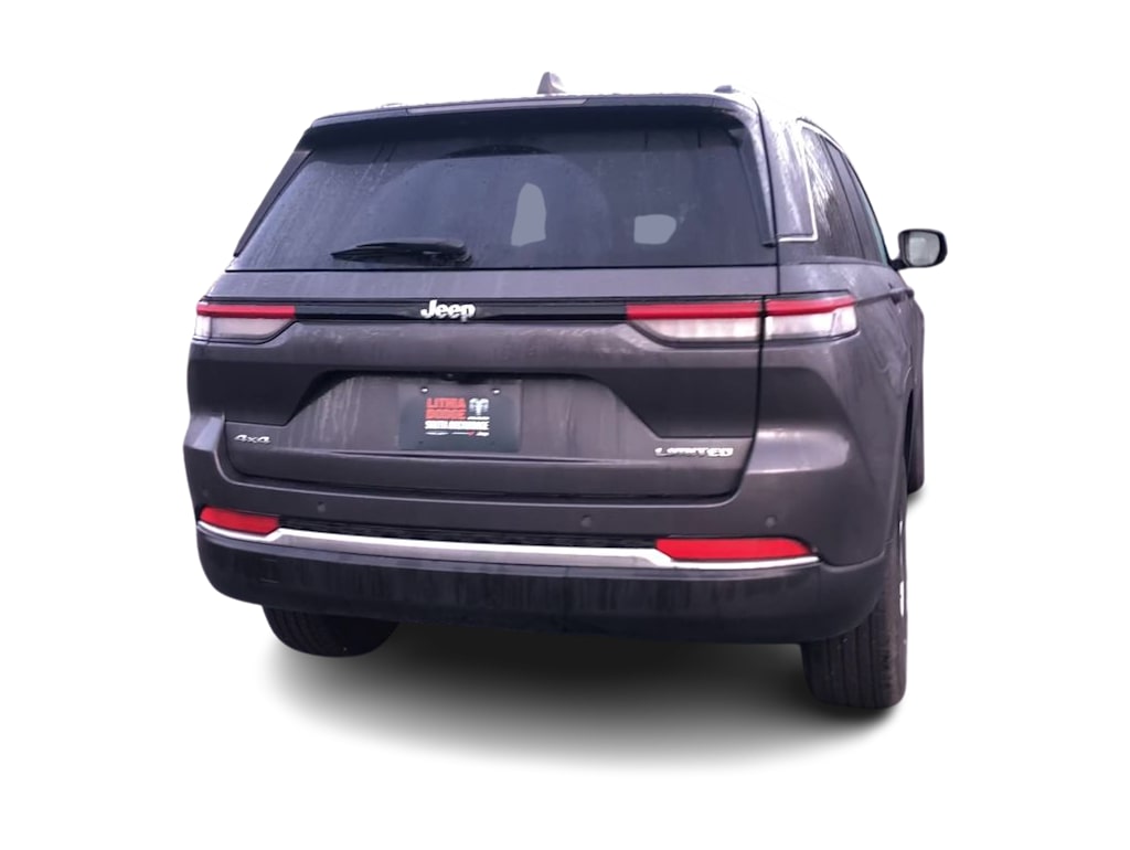 Thumbnail: 2023 Jeep Grand Cherokee - 20