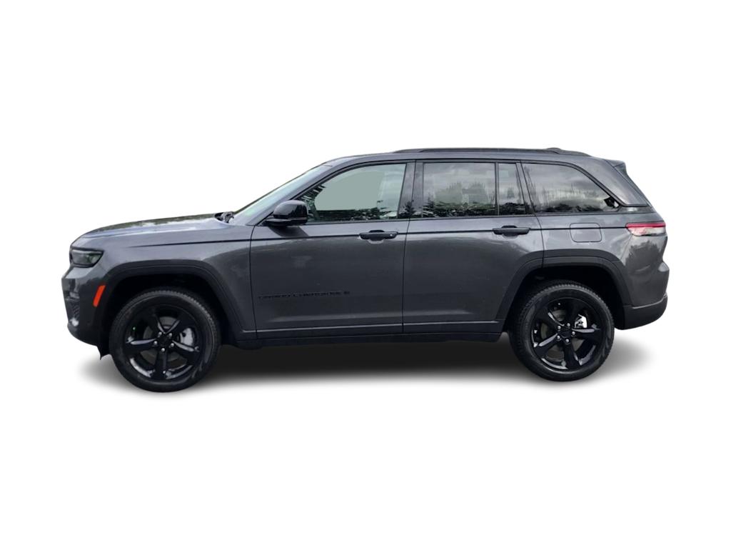 Thumbnail: 2023 Jeep Grand Cherokee - 20