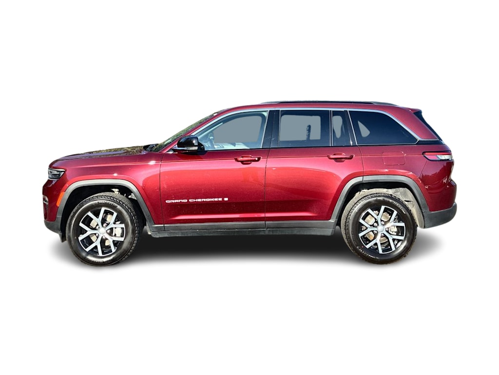 Thumbnail: 2025 Jeep Grand Cherokee - 3