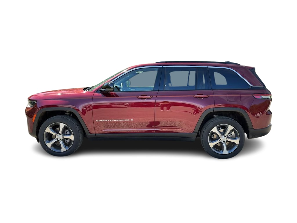 Thumbnail: 2026 Jeep Grand Cherokee - 17