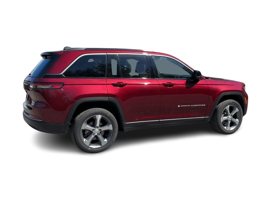 Thumbnail: 2026 Jeep Grand Cherokee - 23