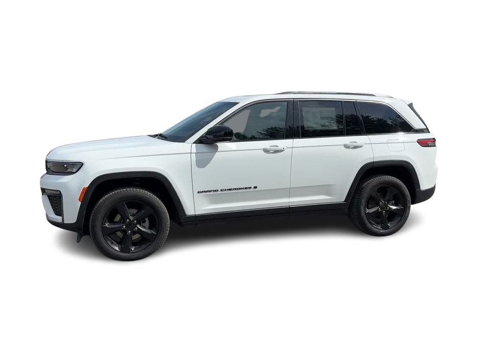 Thumbnail: 2026 Jeep Grand Cherokee - 17