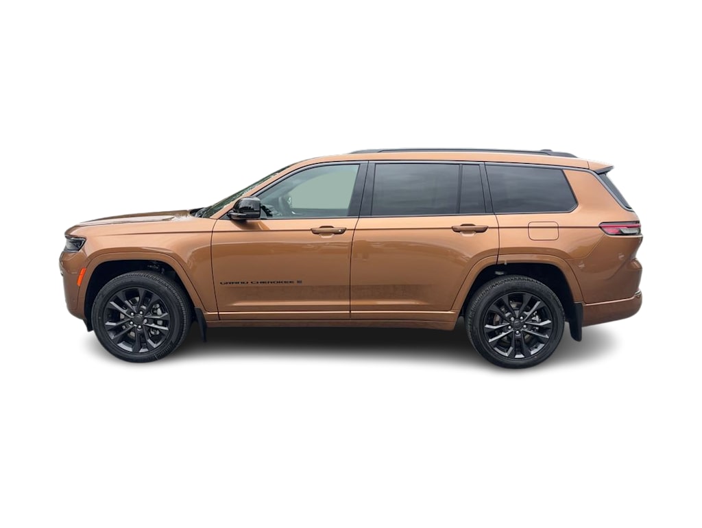 Thumbnail: 2026 Jeep Grand Cherokee L - 16