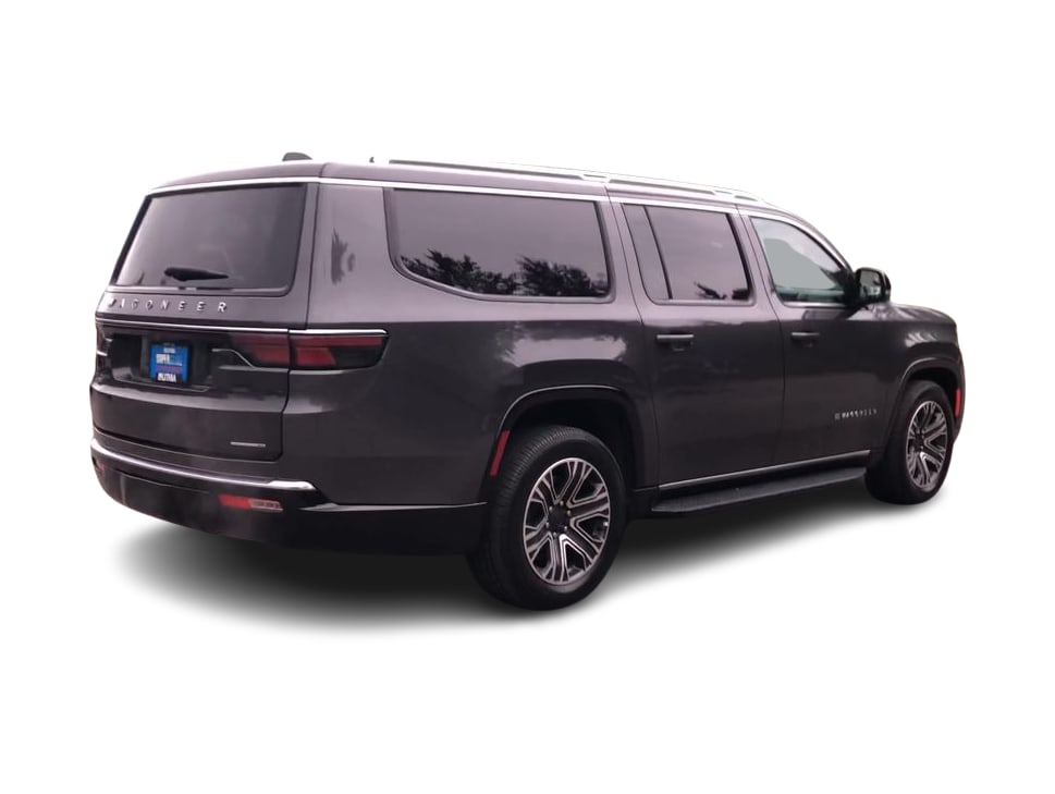 Thumbnail: 2024 Jeep Wagoneer - 21