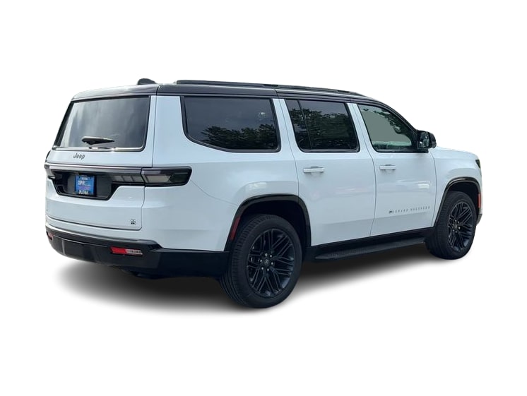 Thumbnail: 2026 Jeep Grand Wagoneer - 20