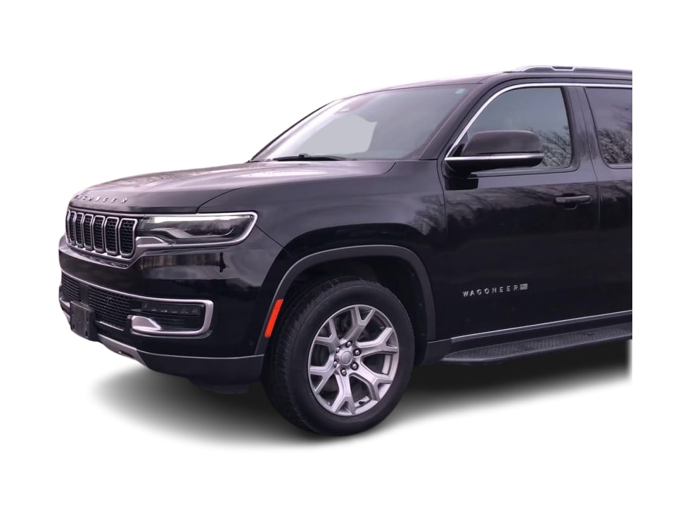 Thumbnail: 2022 Jeep Wagoneer - 17