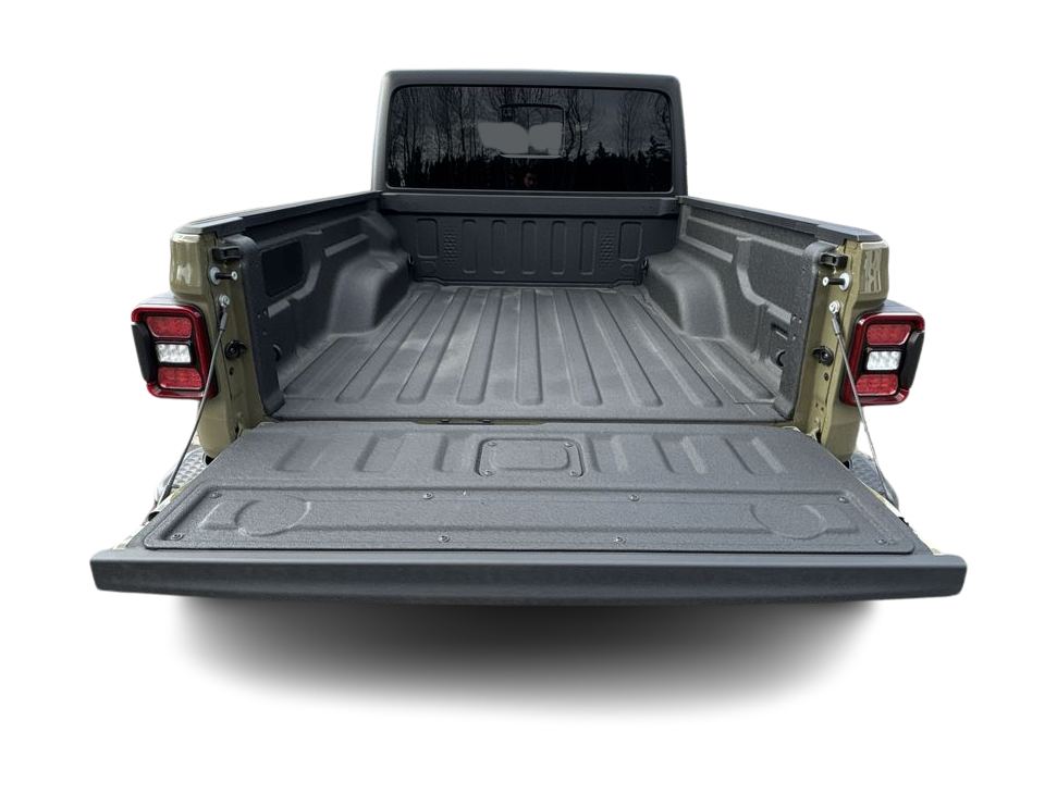 Thumbnail: 2026 Jeep Gladiator - 13