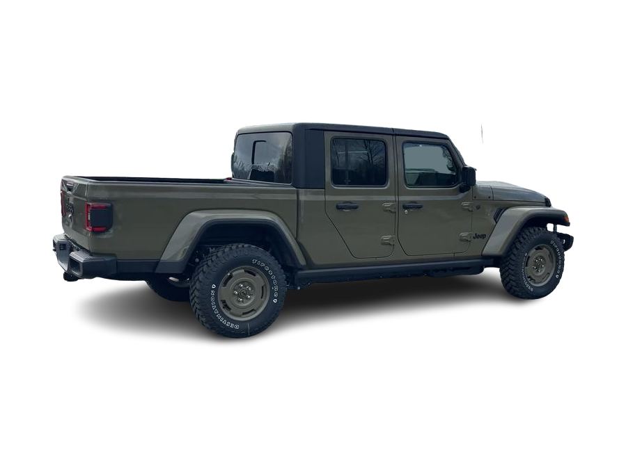Thumbnail: 2026 Jeep Gladiator - 22