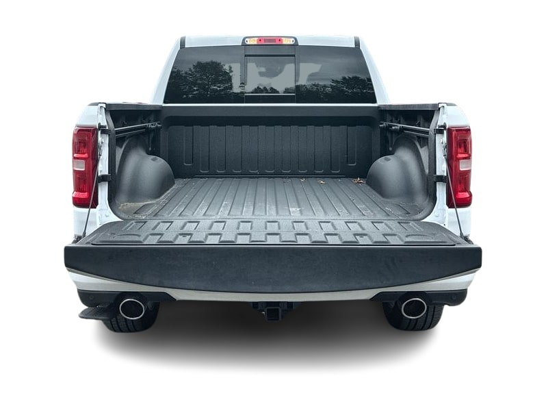 Thumbnail: 2026 RAM 1500 - 18