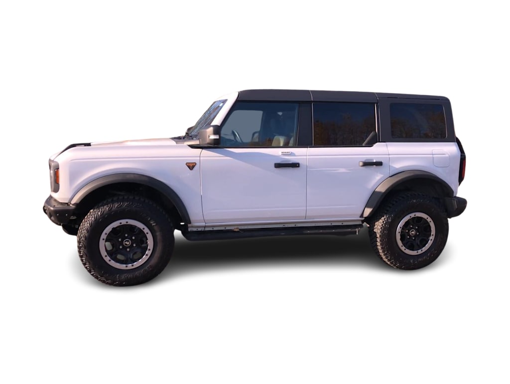 Thumbnail: 2023 Ford Bronco - 3