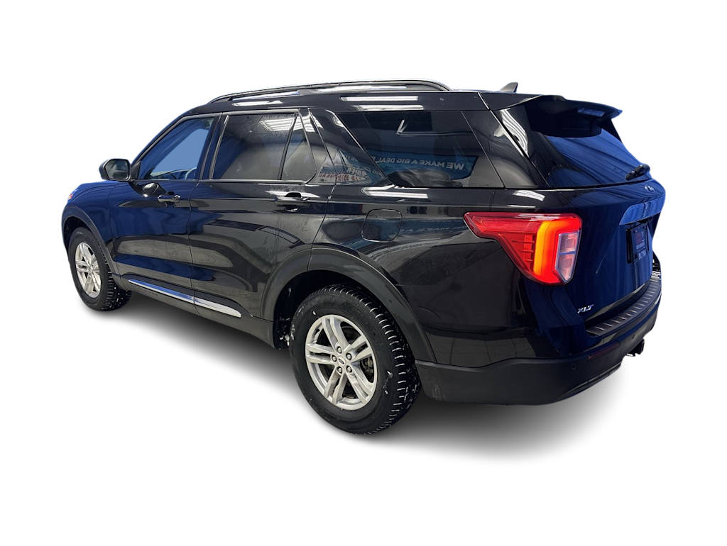 Thumbnail: 2022 Ford Explorer - 4