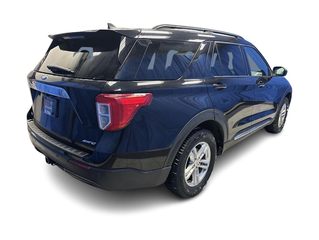 Thumbnail: 2022 Ford Explorer - 17