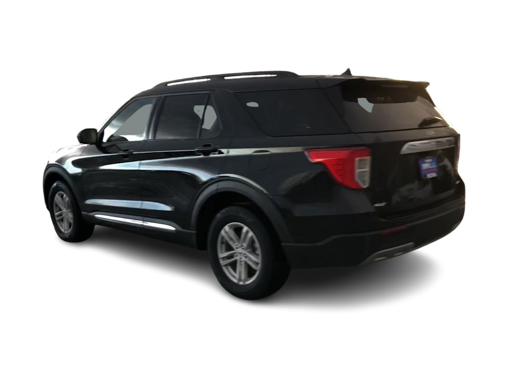 2024 Ford Explorer XLT 4