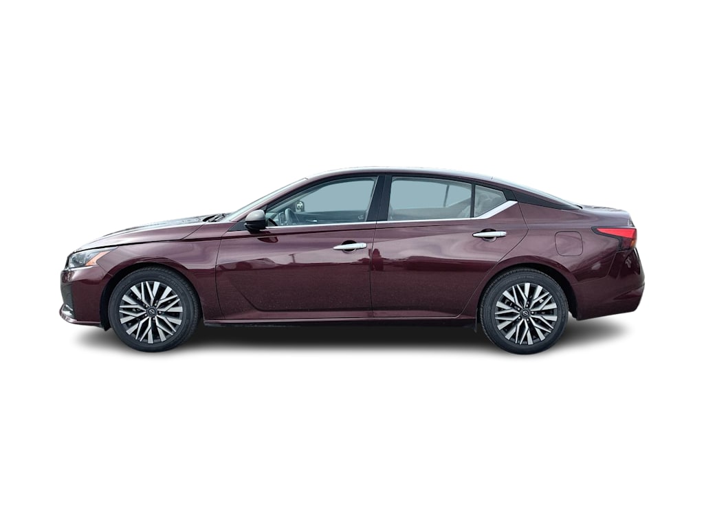 Thumbnail: 2024 Nissan Altima - 3