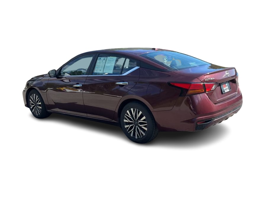 Thumbnail: 2024 Nissan Altima - 4
