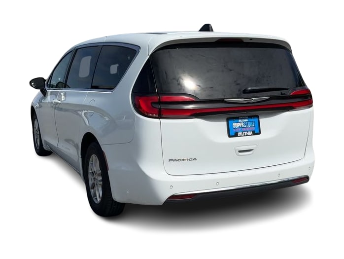 Thumbnail: 2024 Chrysler Pacifica - 21