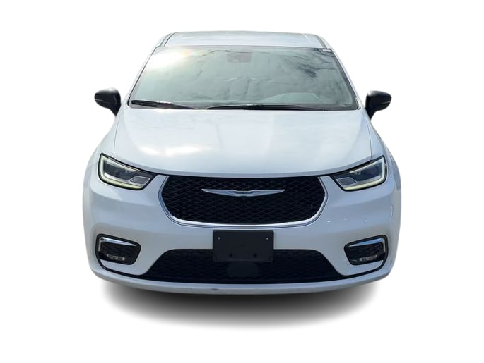 Thumbnail: 2024 Chrysler Pacifica - 16