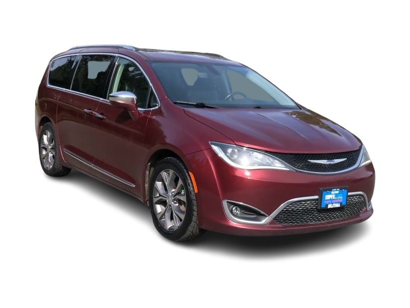 Thumbnail: 2019 Chrysler Pacifica - 14
