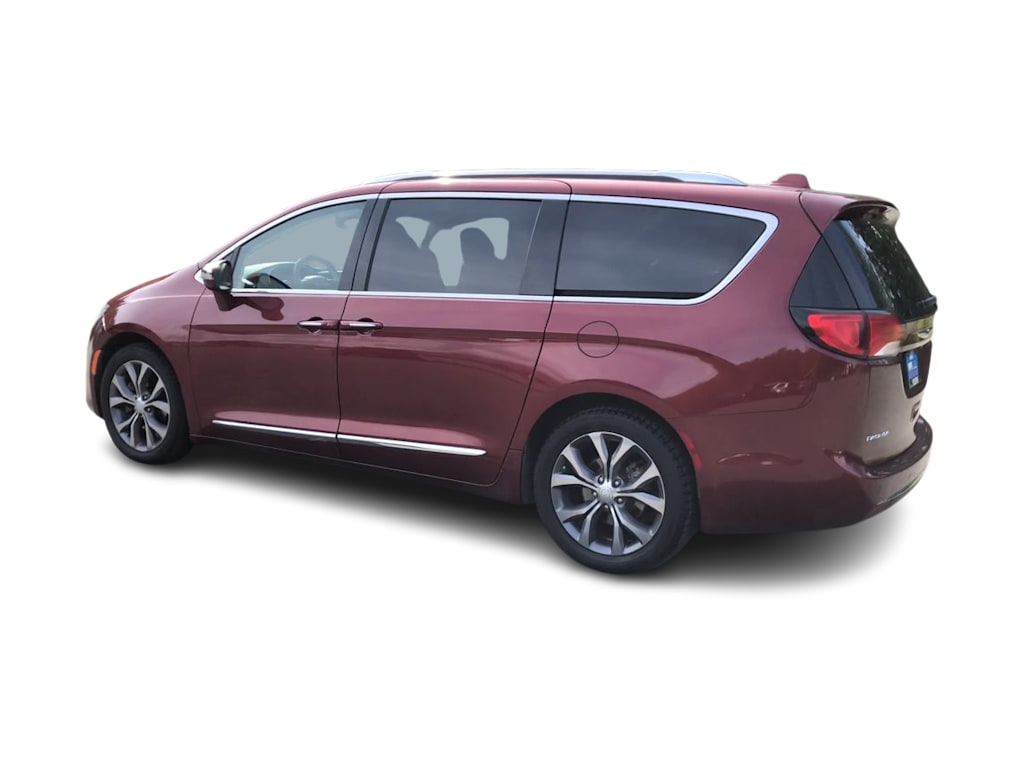 Thumbnail: 2019 Chrysler Pacifica - 4