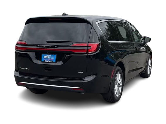 Thumbnail: 2027 Chrysler Pacifica - 24