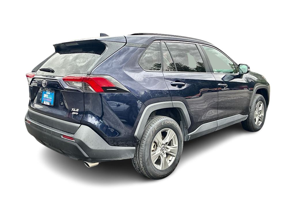 Thumbnail: 2024 Toyota RAV4 - 17