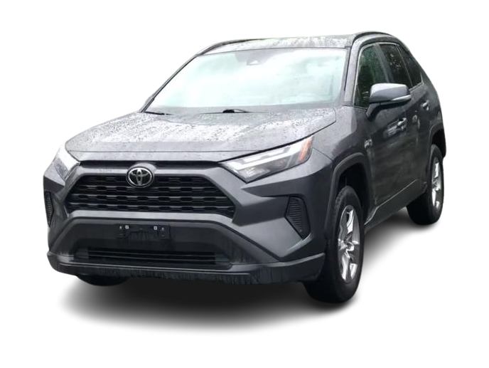 2022 Toyota RAV4 XLE 19