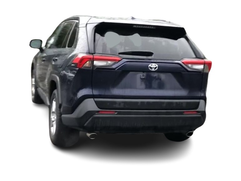 2022 Toyota RAV4 XLE 5