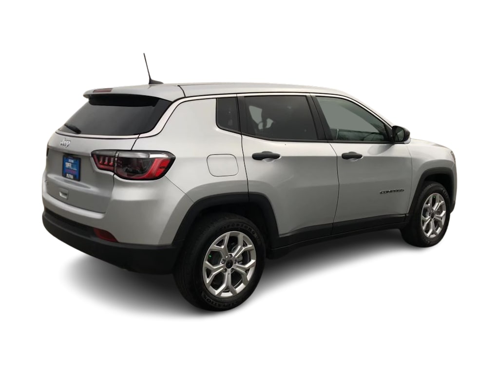 2025 Jeep Compass Sport 23