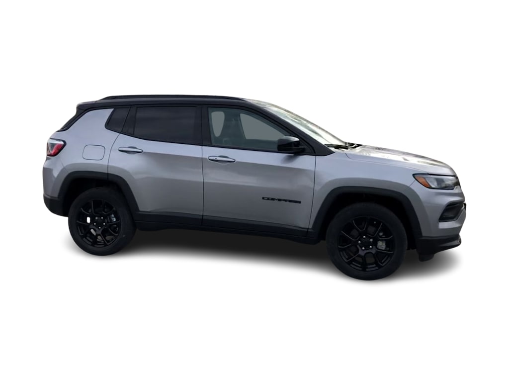 Thumbnail: 2022 Jeep Compass - 27
