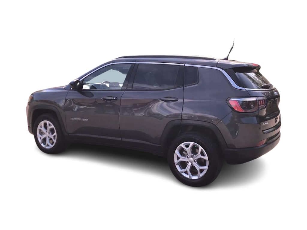 Thumbnail: 2024 Jeep Compass - 21