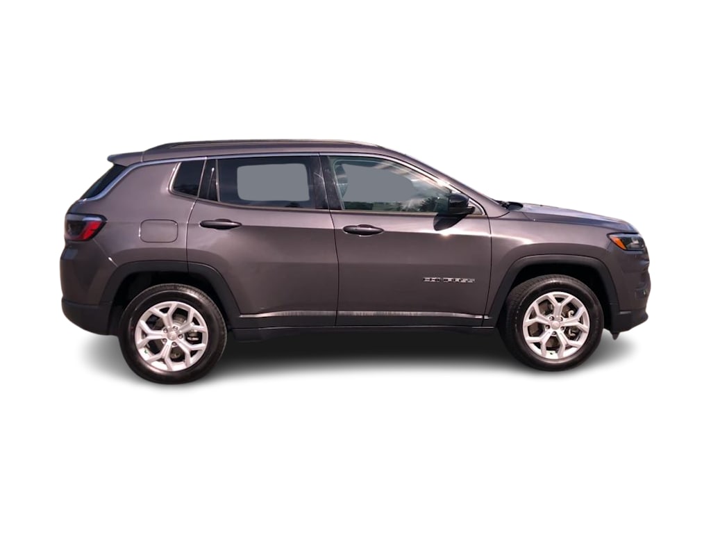 Thumbnail: 2024 Jeep Compass - 25