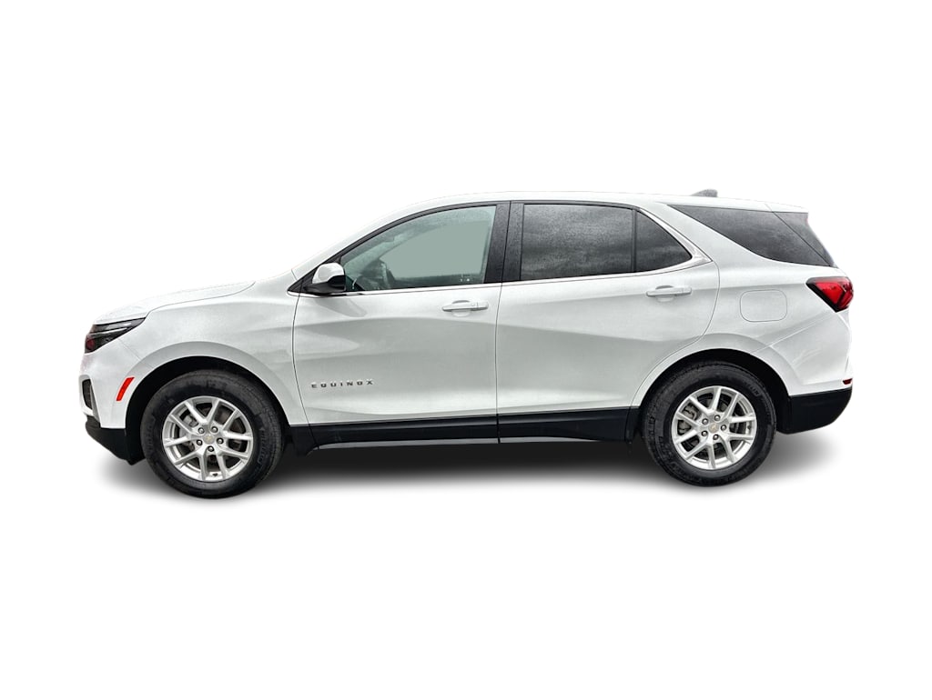 Thumbnail: 2024 Chevrolet Equinox - 3