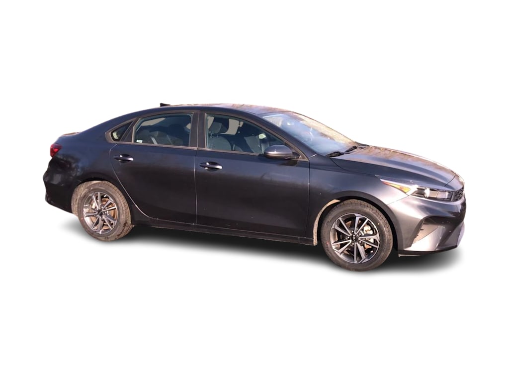 Thumbnail: 2024 Kia Forte - 16