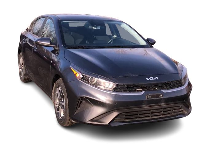 Thumbnail: 2024 Kia Forte - 18