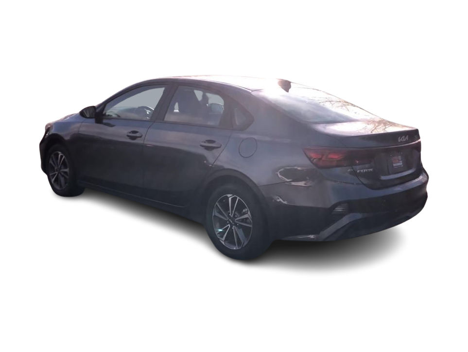 Thumbnail: 2024 Kia Forte - 4