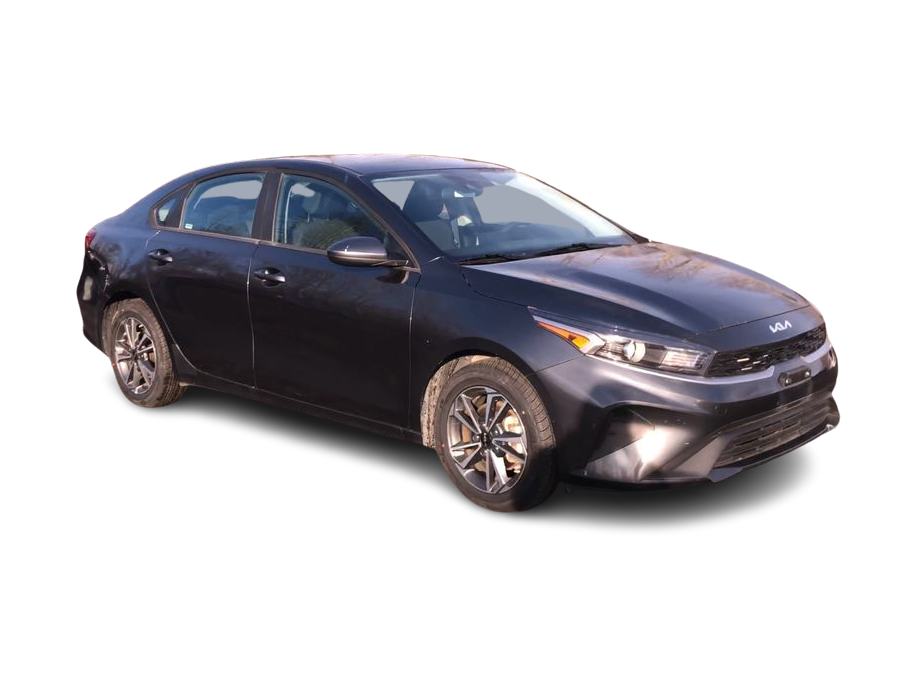 Thumbnail: 2024 Kia Forte - 17