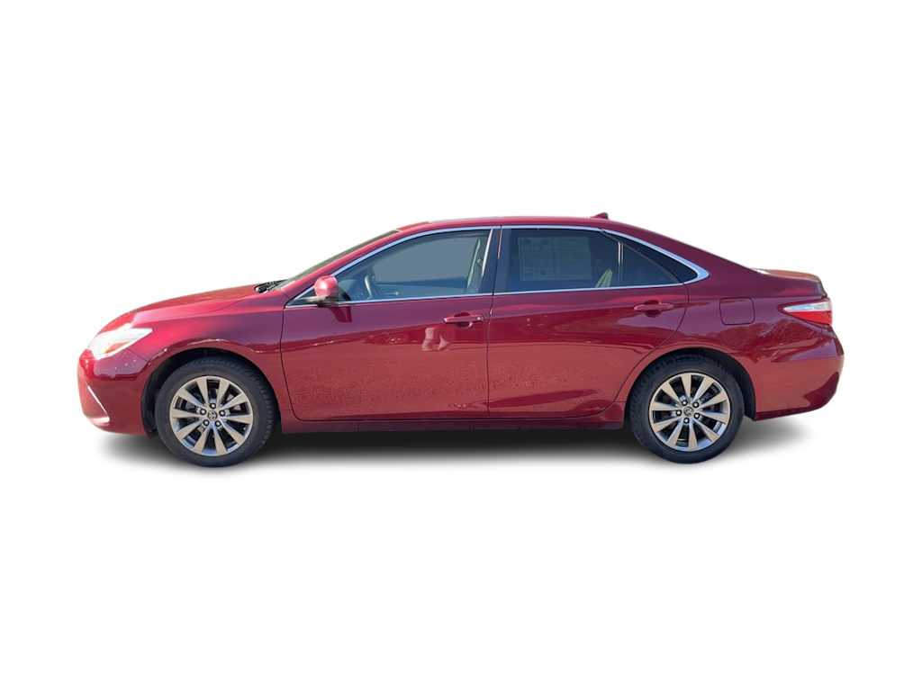 Thumbnail: 2017 Toyota Camry - 16